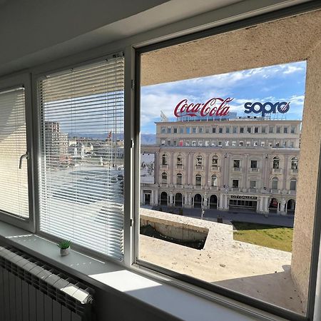 Fantazy Apartment Main Square Skopje Ngoại thất bức ảnh
