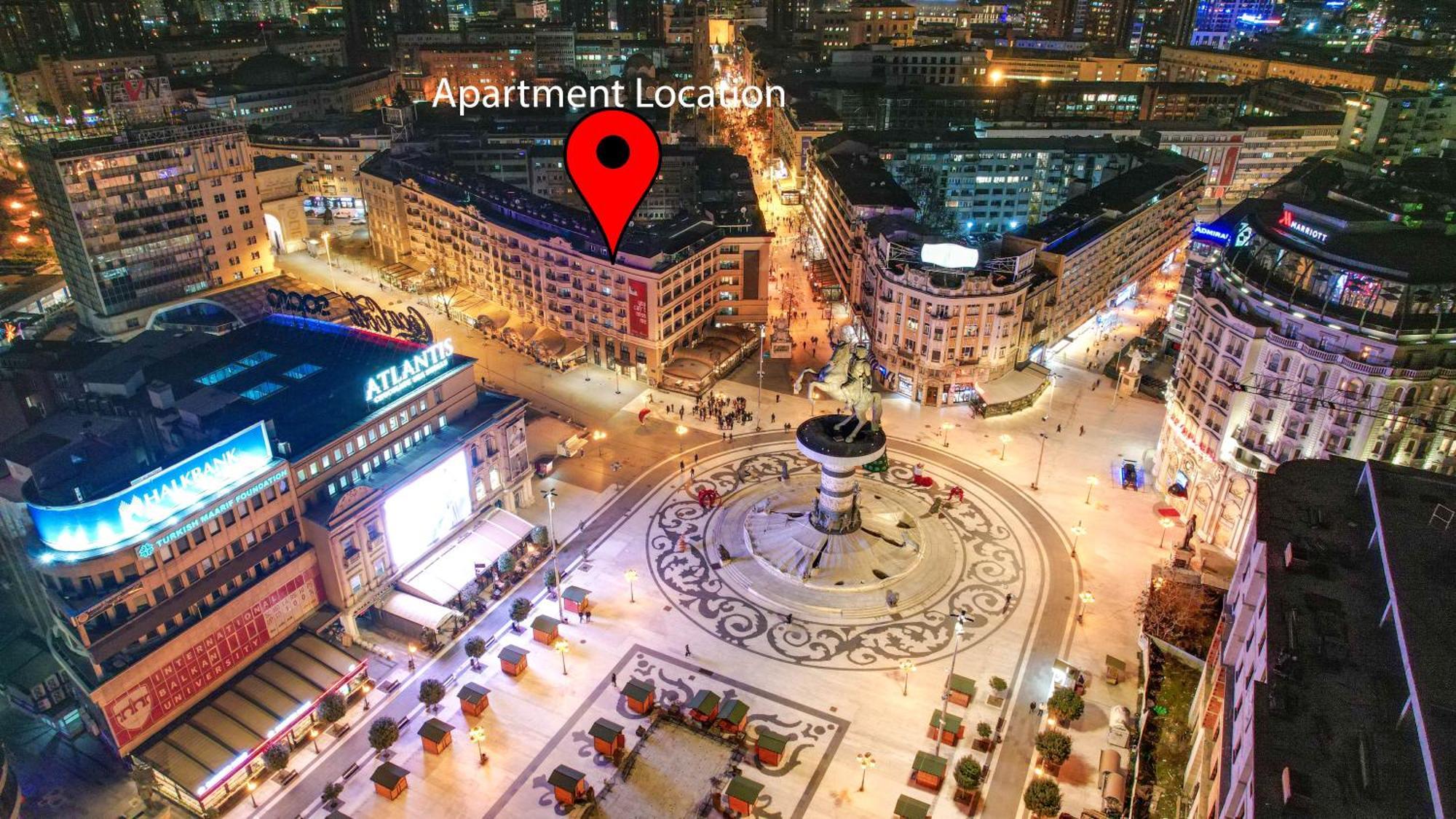 Fantazy Apartment Main Square Skopje Ngoại thất bức ảnh