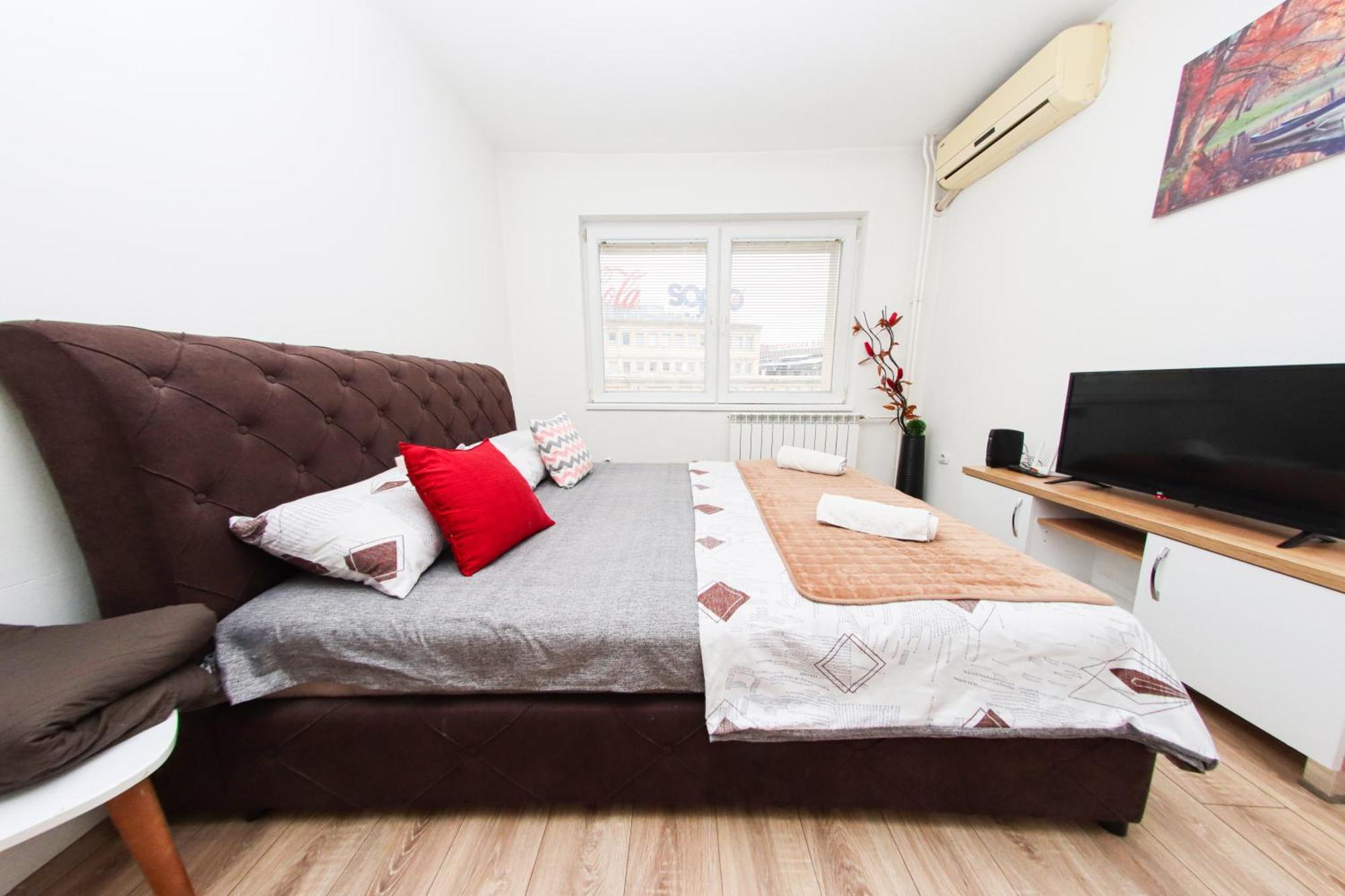 Fantazy Apartment Main Square Skopje Ngoại thất bức ảnh