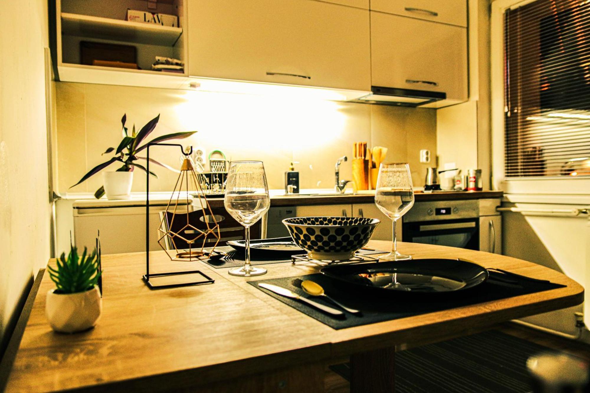 Fantazy Apartment Main Square Skopje Ngoại thất bức ảnh