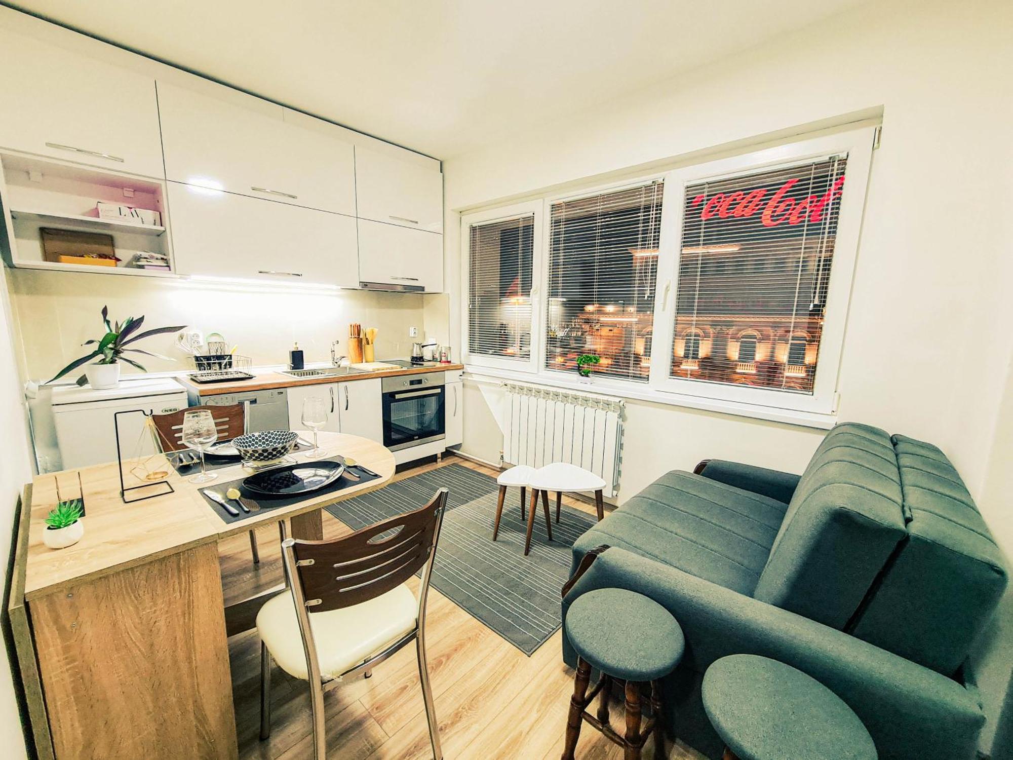 Fantazy Apartment Main Square Skopje Ngoại thất bức ảnh